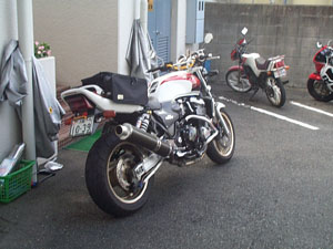 CB1300SF