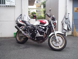 CB1300SF