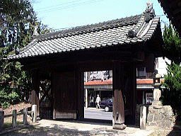 膳所神社のもう一つの門