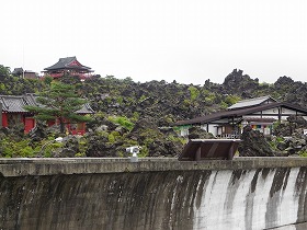 中棚荘・法師温泉